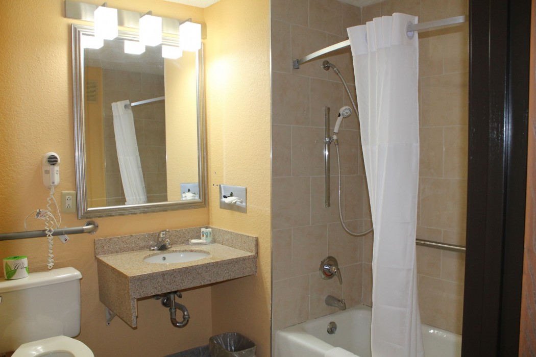 Quality Inn Hall Of Fame 13/33