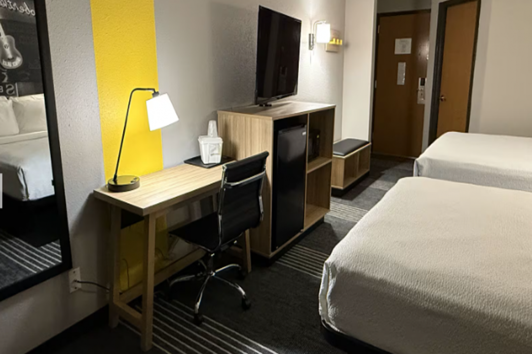 Super 8 by Wyndham Chattanooga East/Hamilton Place 20/47