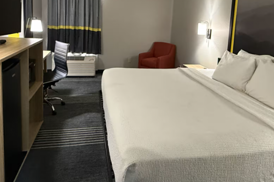 Super 8 by Wyndham Chattanooga East/Hamilton Place 14/47