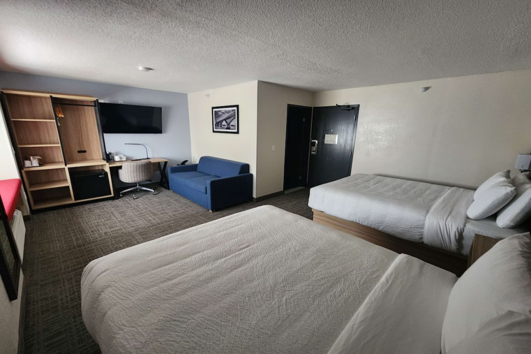 Best Western Buffalo Inn & Suites 10/19