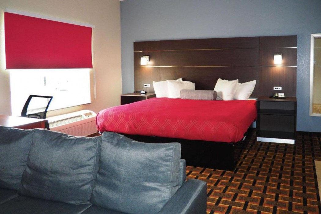 Econo Lodge Augusta West near Fort Gordon 20/34