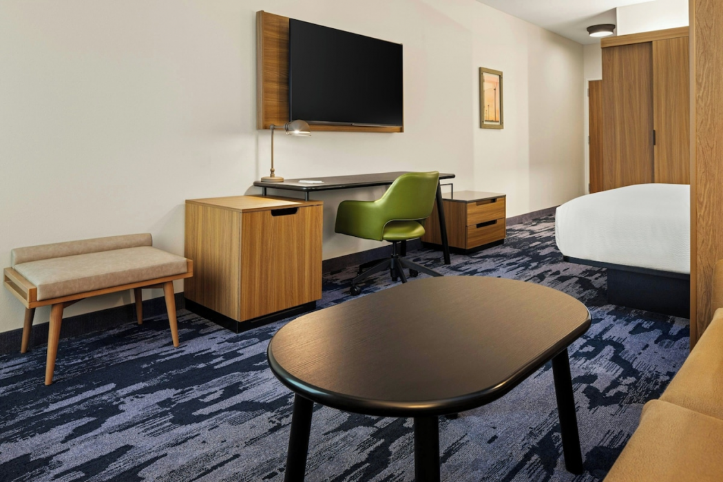 Fairfield Inn & Suites by Marriott Cedar Rapids North 12/52