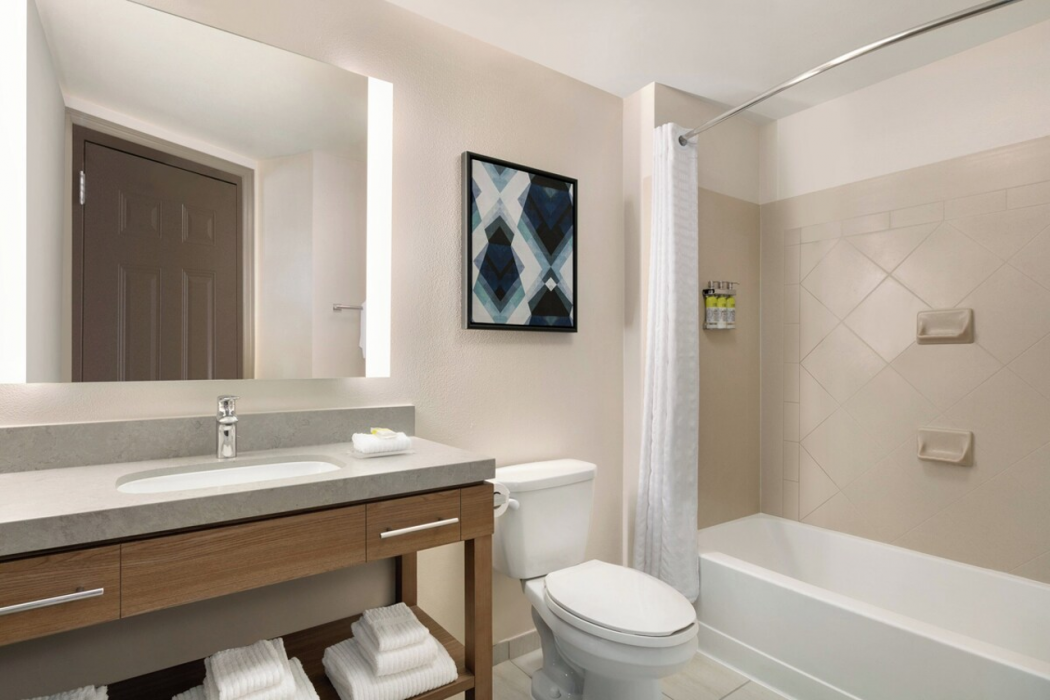 Candlewood Suites Columbus North - Worthington 11/25