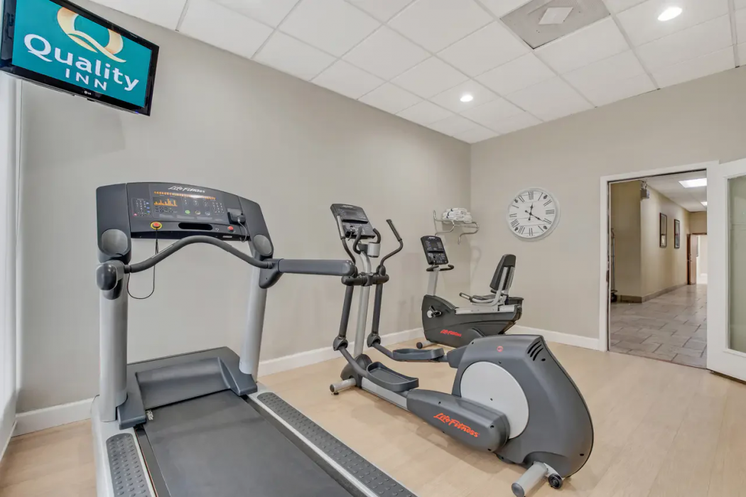 Quality Inn Dalton East 19/27