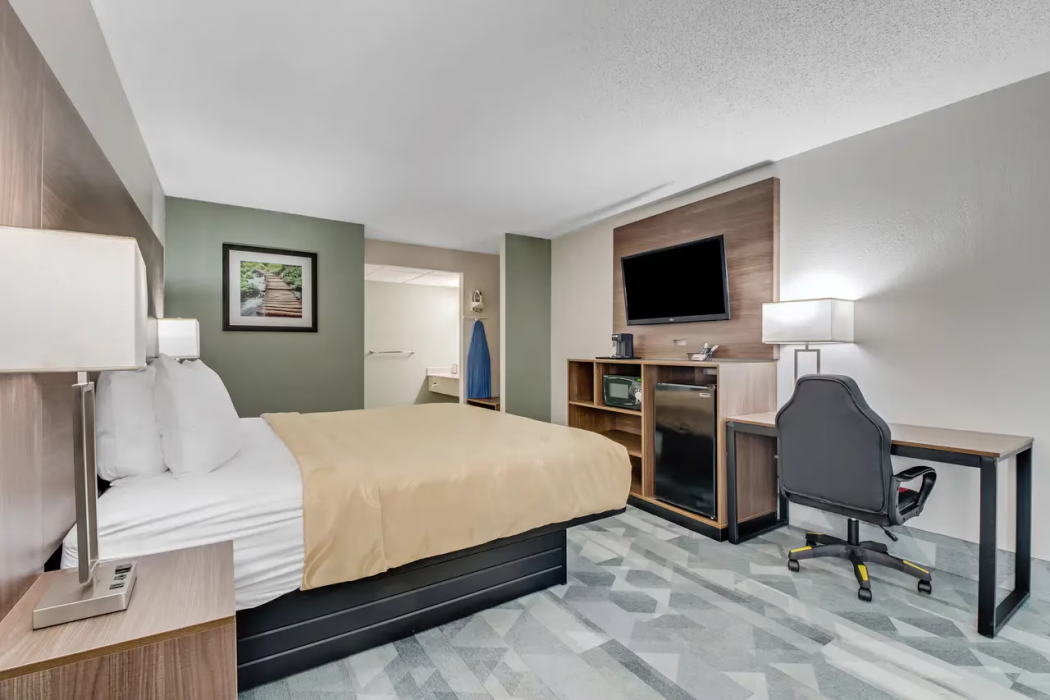 Quality Inn Dalton East 14/27