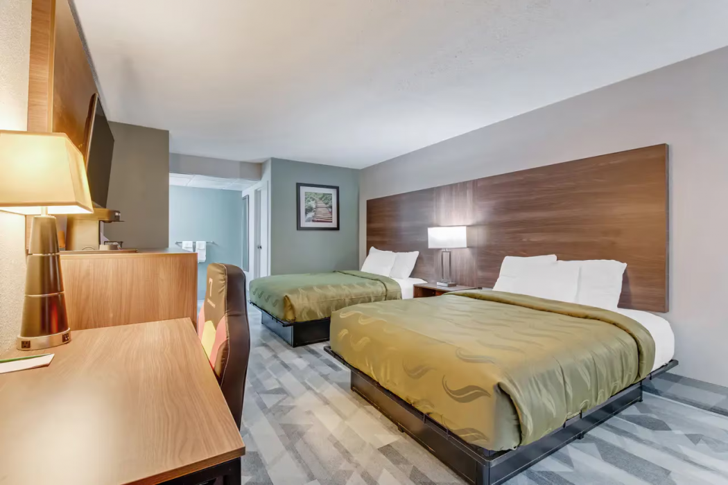 Quality Inn Dalton East 12/27