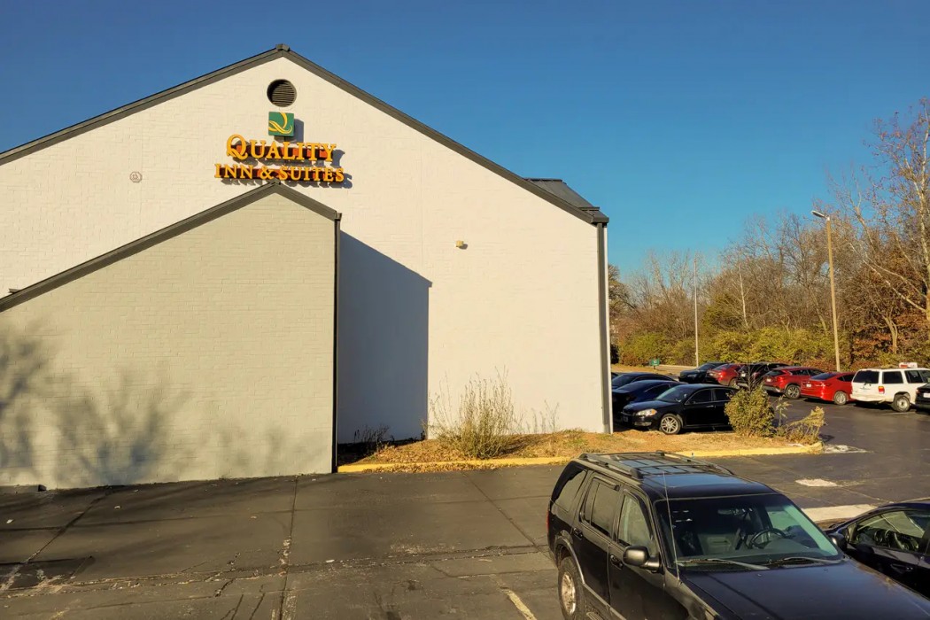 Quality Inn & Suites Columbia I-70 2/34