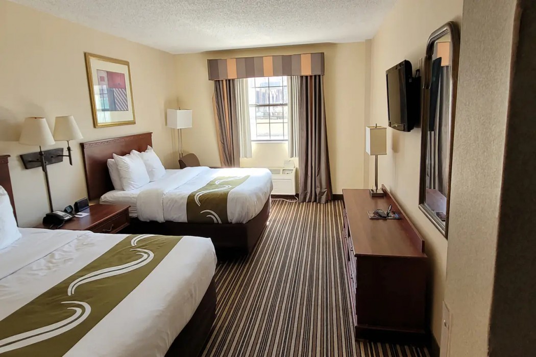 Quality Inn & Suites Columbia I-70 12/34
