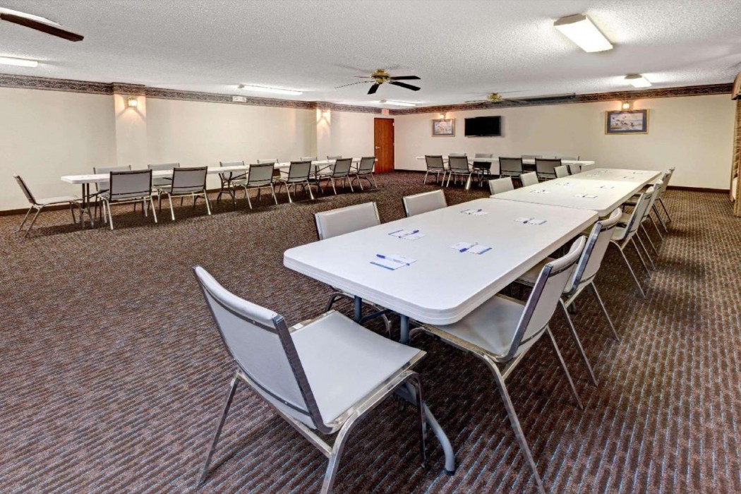 Quality Inn El Reno 16/28