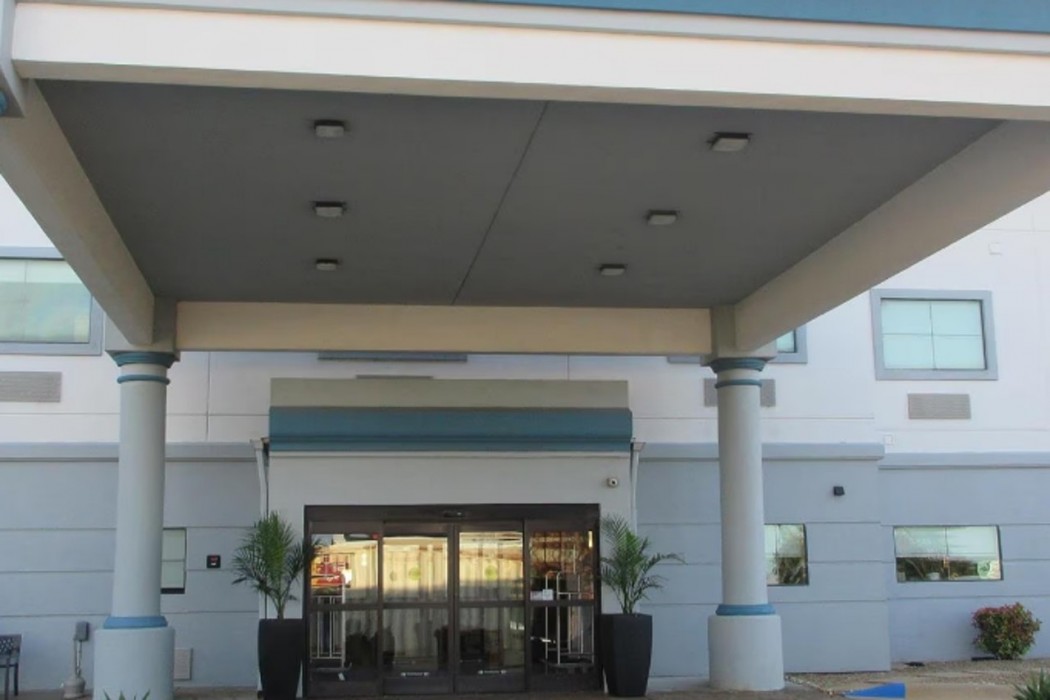 Best Western Decatur Inn 1/24