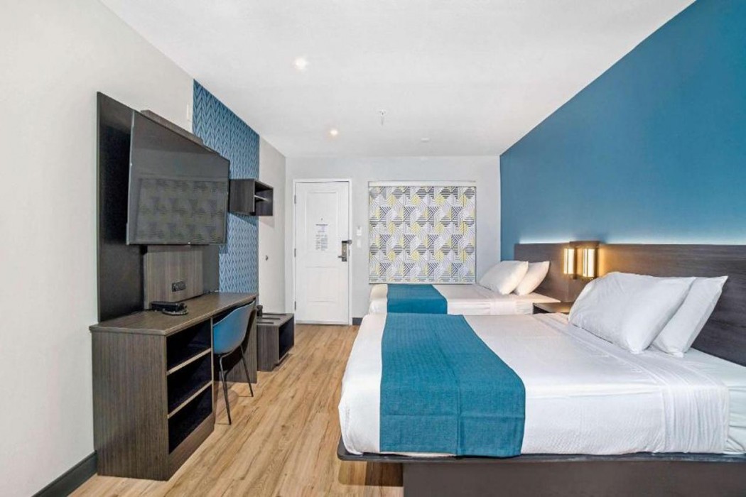 Studio6 Suites Stockton, CA – Waterfront 6/18