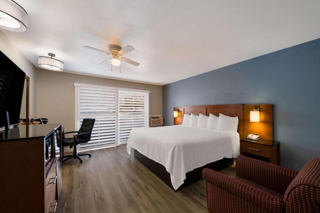 Comfort Inn near Hearst Castle - Cambria 11/30