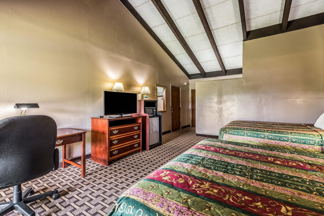 Americas Best Value Inn Franklin 16/24