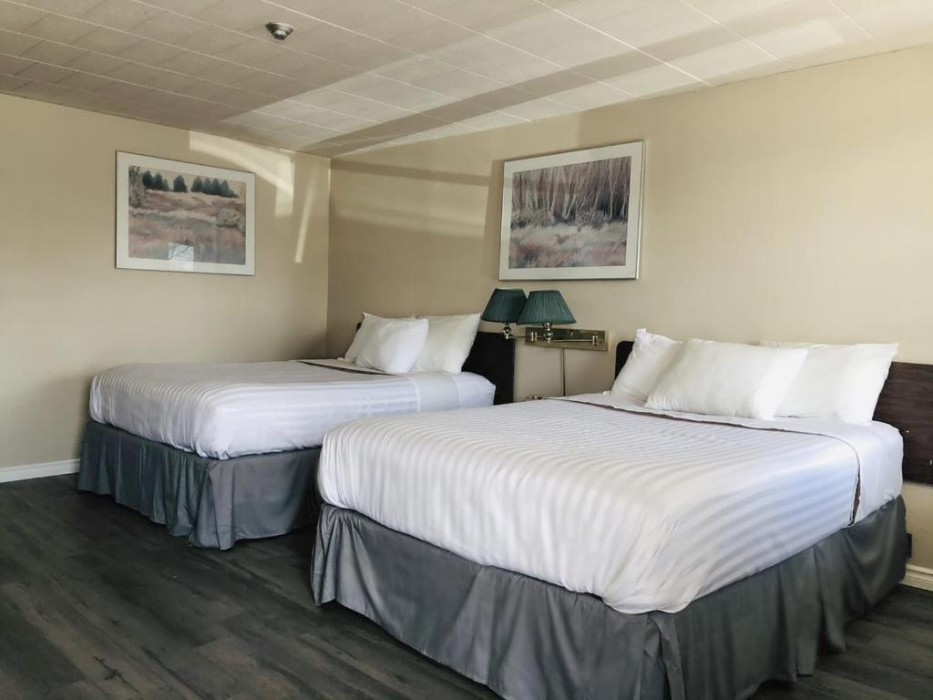Knights Inn Fort Erie 11/15