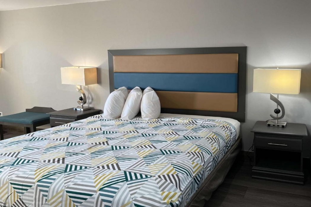 Motel6 Greenville, NC – ECU-Medical Center 17/59