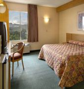 Motel 6 Coraopolis PA Pittsburgh Airport 6/24