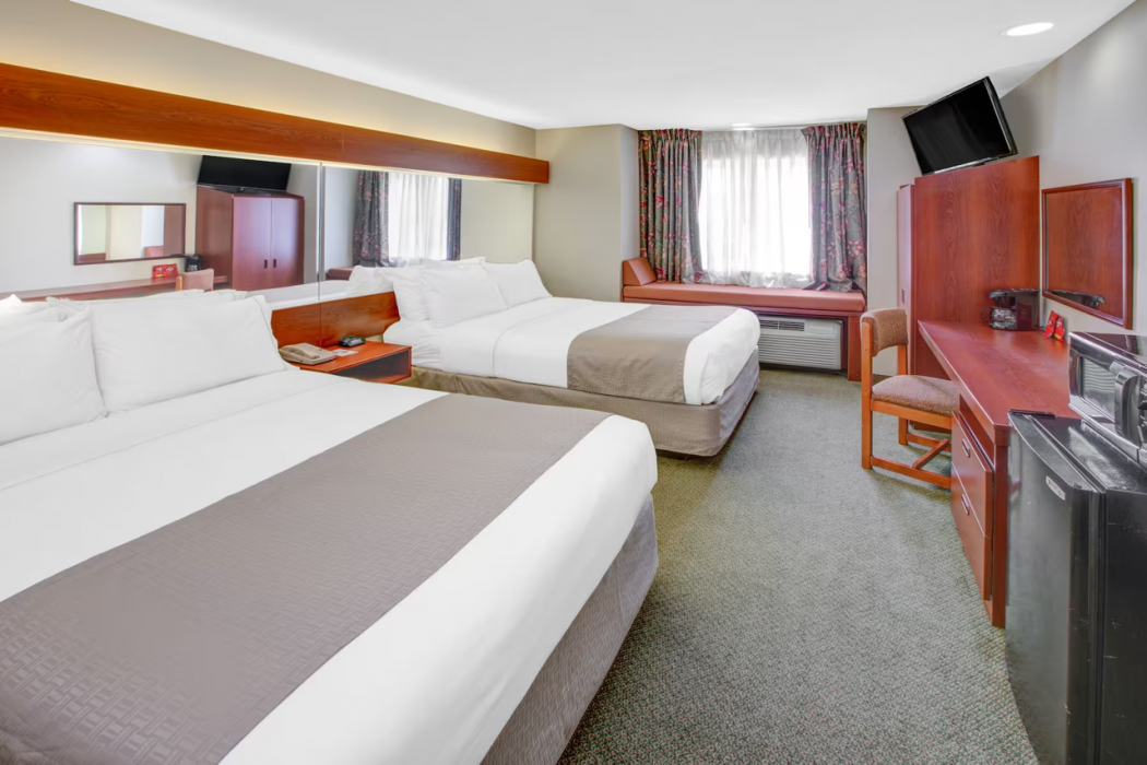 Microtel Inn & Suites by Wyndham Hattiesburg 7/16