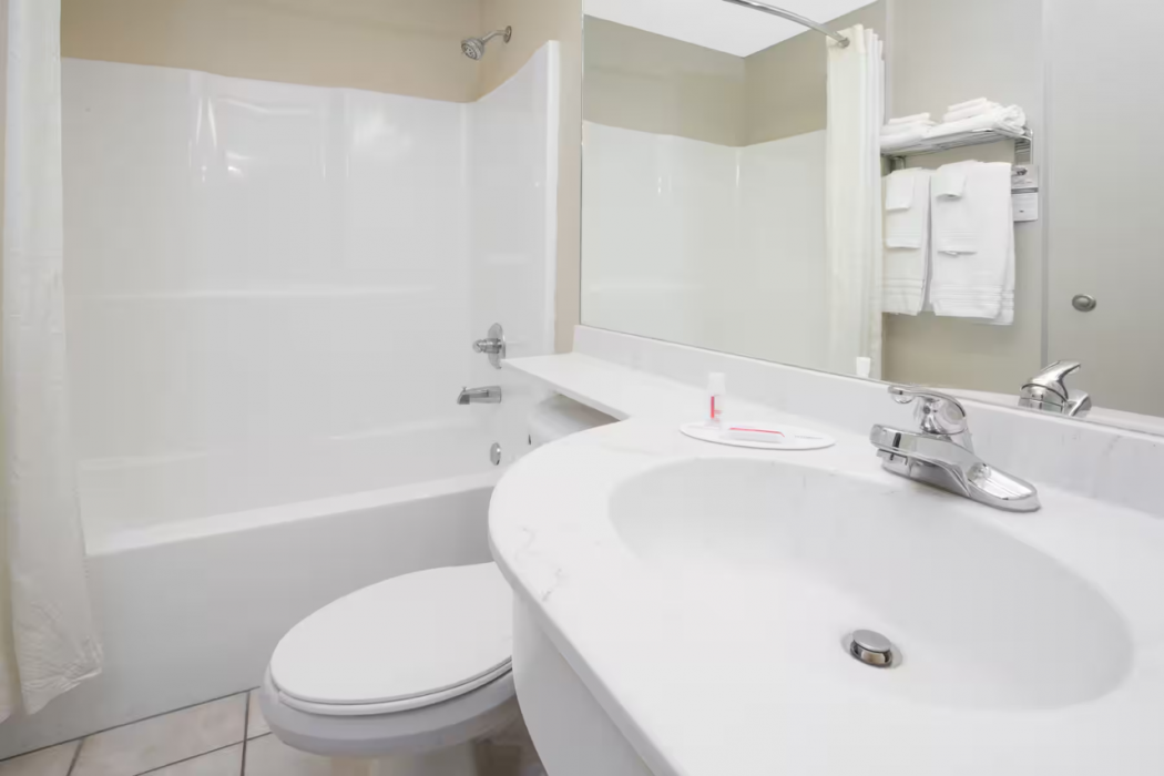 Microtel Inn & Suites by Wyndham Hattiesburg 5/16
