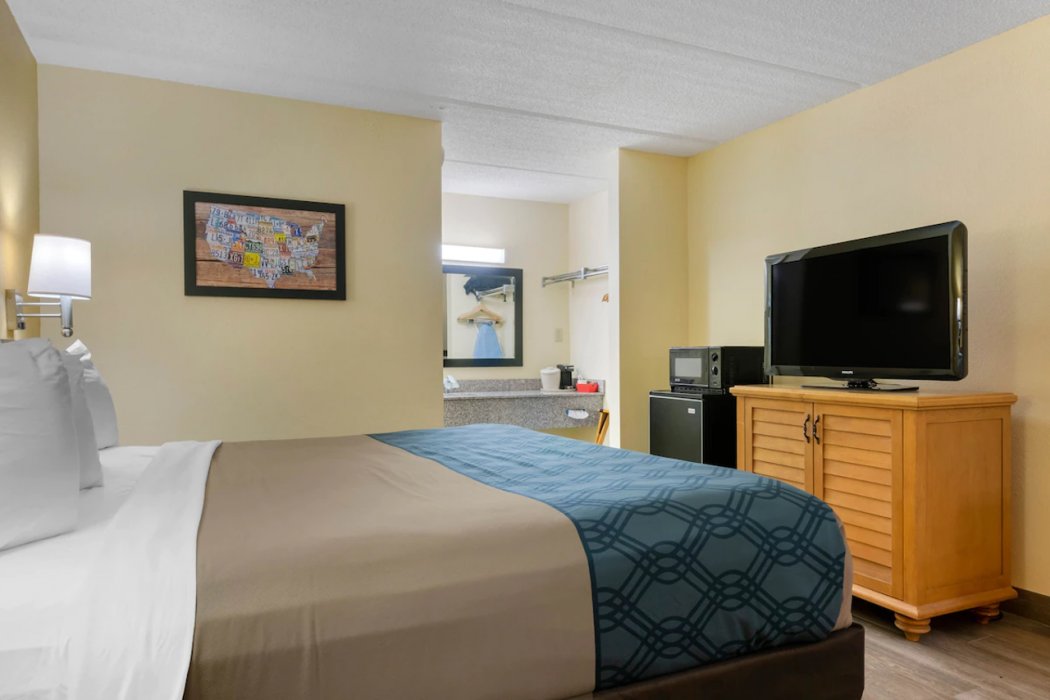 SureStay by Best Western Jacksonville Airport 9/54