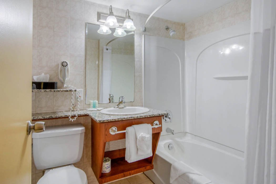 Clarion Hotel Sudbury CA 14/30