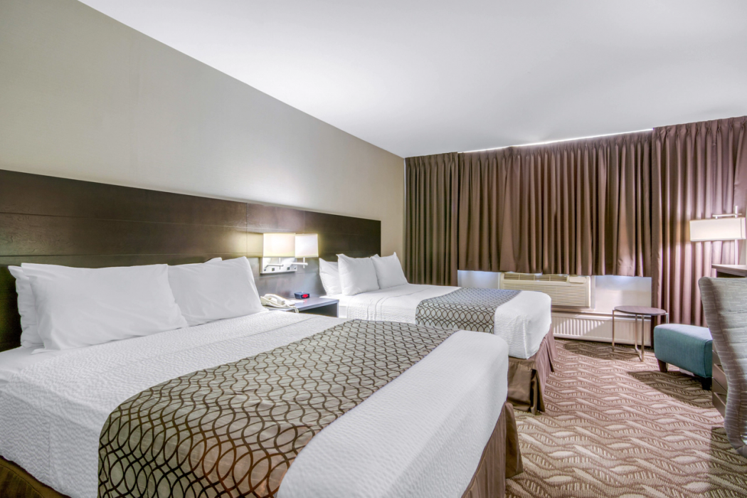 Clarion Hotel Sudbury CA 16/30