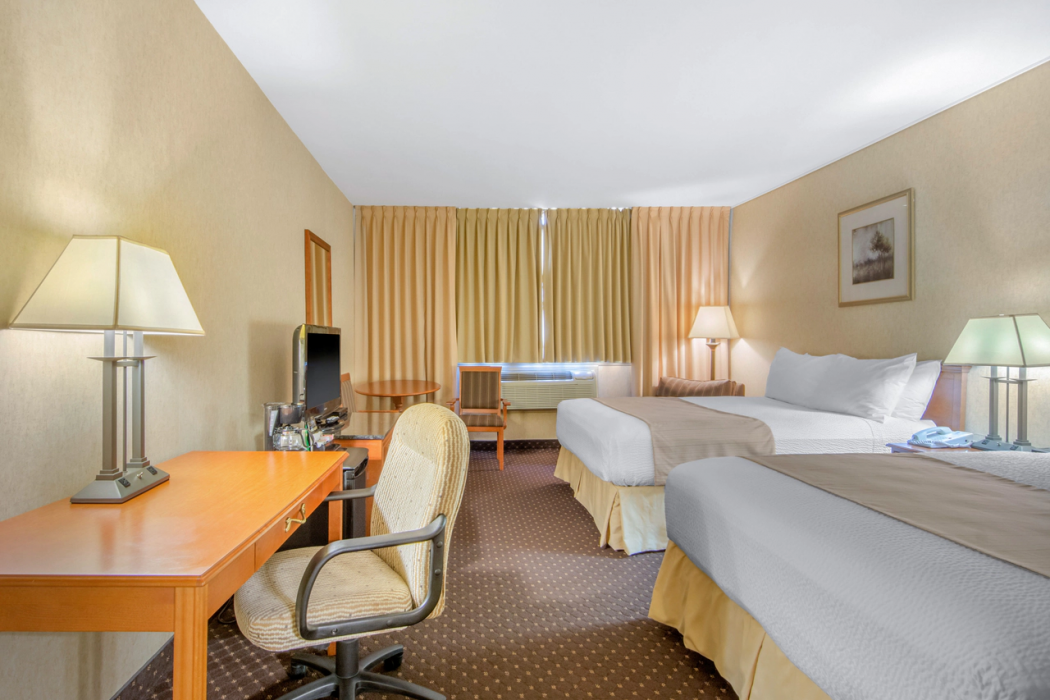 Clarion Hotel Sudbury CA 15/30