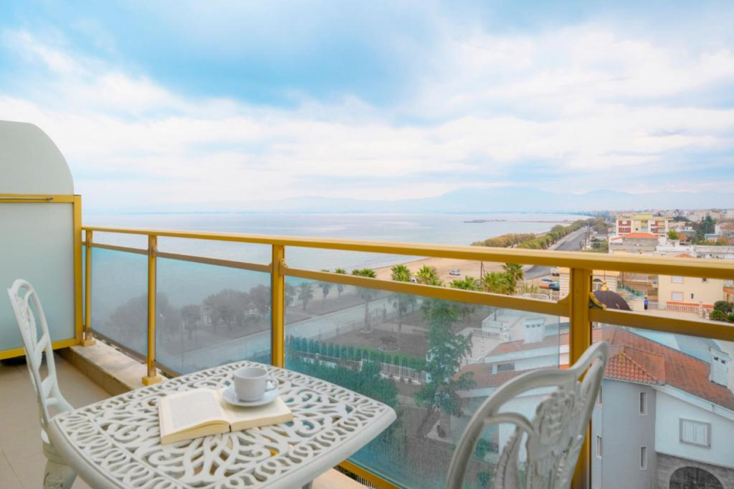 Eona Beach Resort 35/66