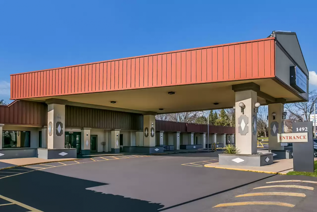 Dutchland Motel image