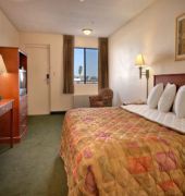 Days Inn Mesa East 9/23