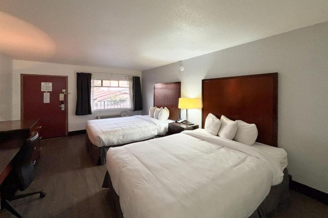 Room at Motel6 Mesa, AZ - Downtown, MESA - AZ