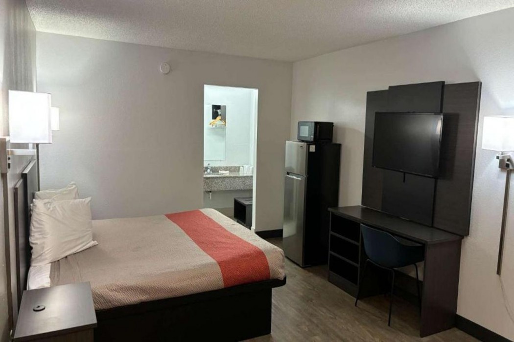 Motel6 Macclenny, FL 14/44