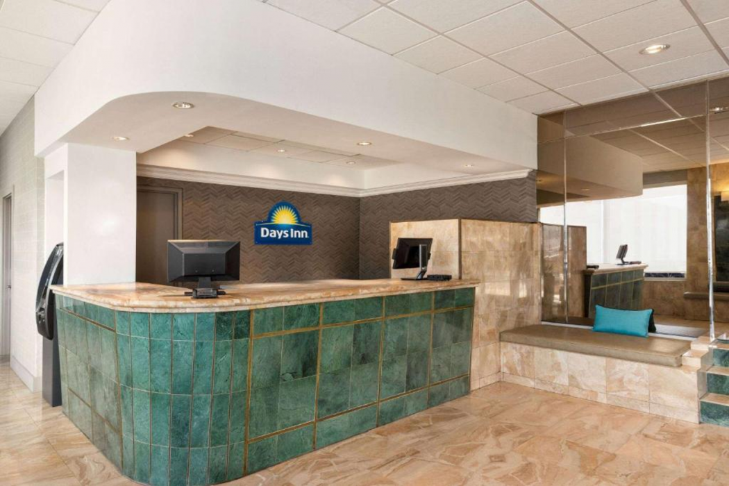 Days Inn By Wyndham Miami Airport North 3/32