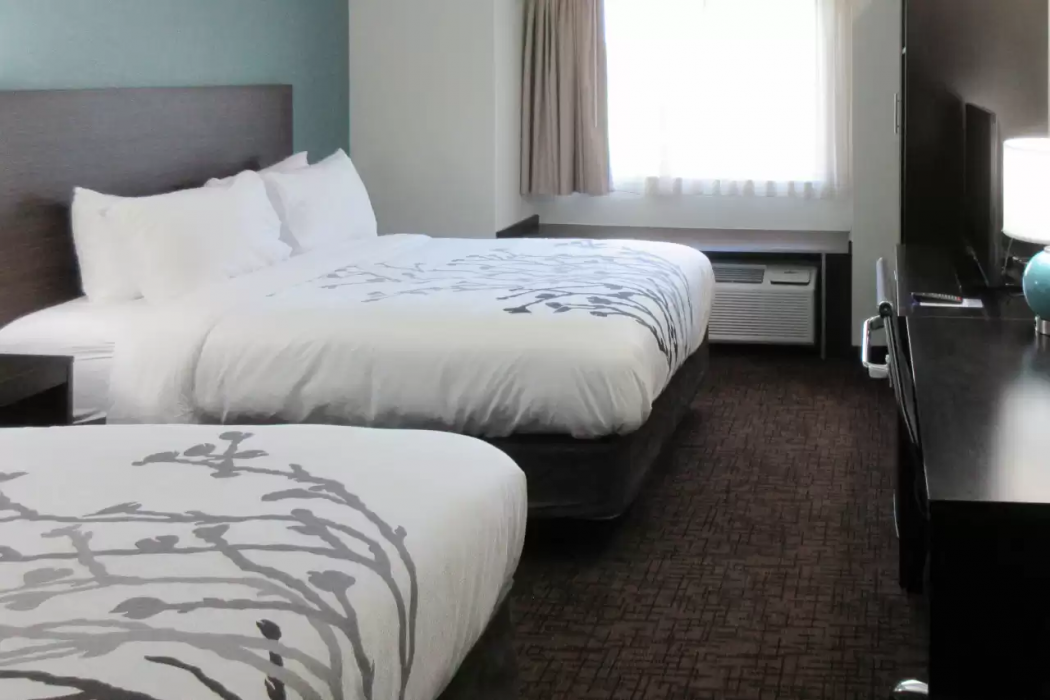 Sleep Inn Marion - Cedar Rapids 7/28