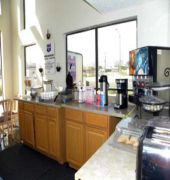Mayfair Inn Ontario Airport 24/35