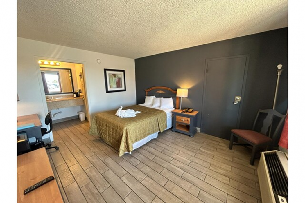 Suite Dreams Motel Mattoon I 57 17/58