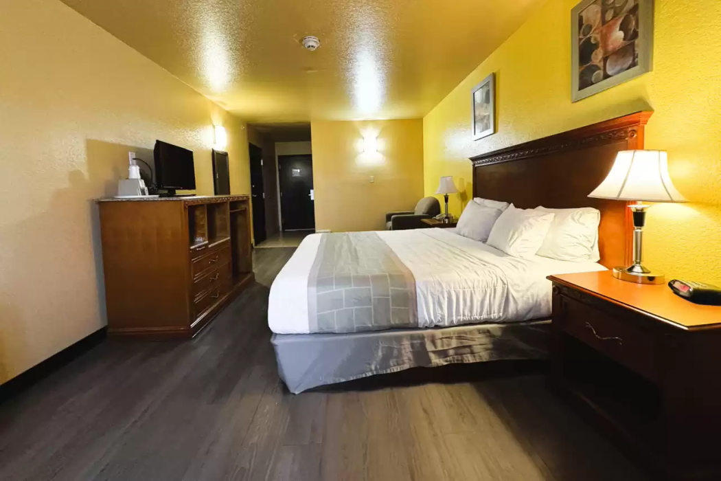Quality Inn & Suites McAlester on Hwy 69 16/26