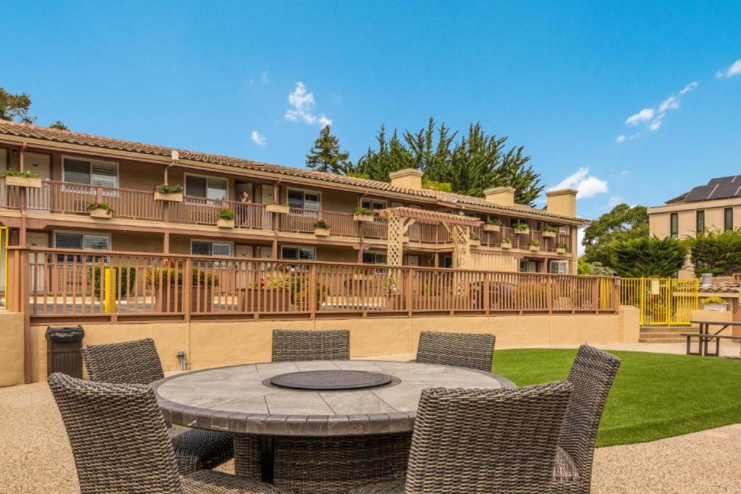 Carmel Hill Lodge 2/6