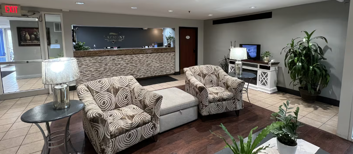 Baymont By Wyndham Peoria 4/22