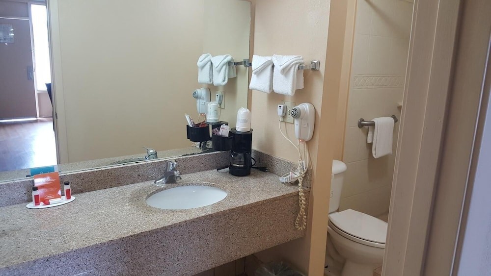 Americas Best Value Inn Orlando 15/93