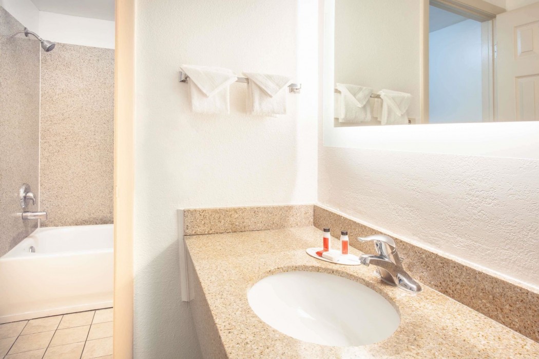 Americas Best Value Inn Orlando 31/93