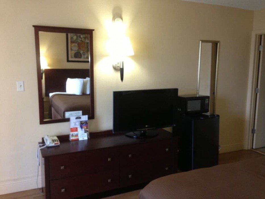 Americas Best Value Inn Orlando 72/93