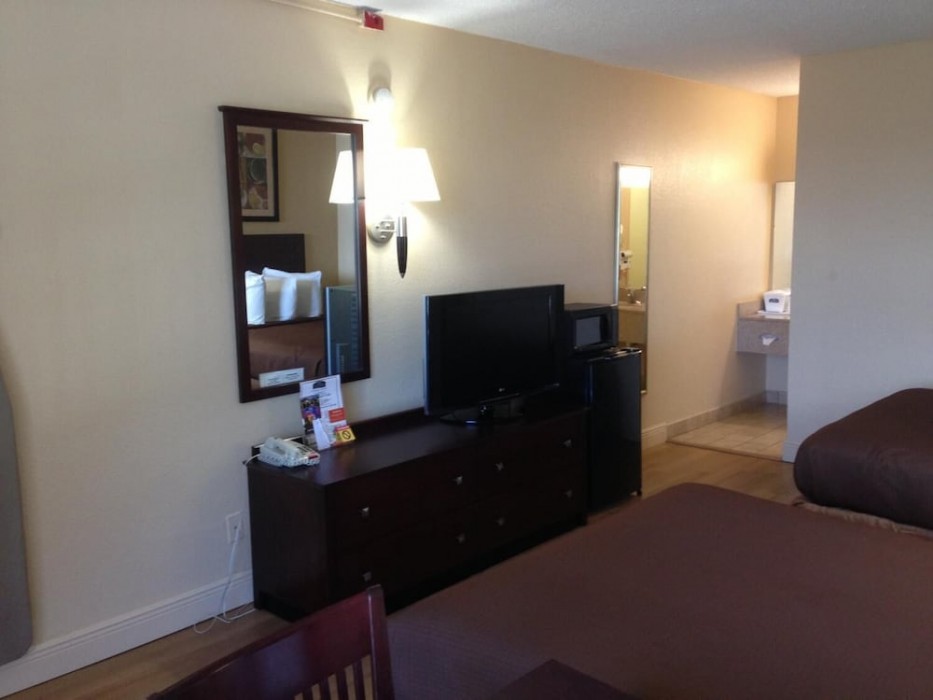 Americas Best Value Inn Orlando 65/93