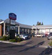 Knights Inn Lethbridge, AB 1/9
