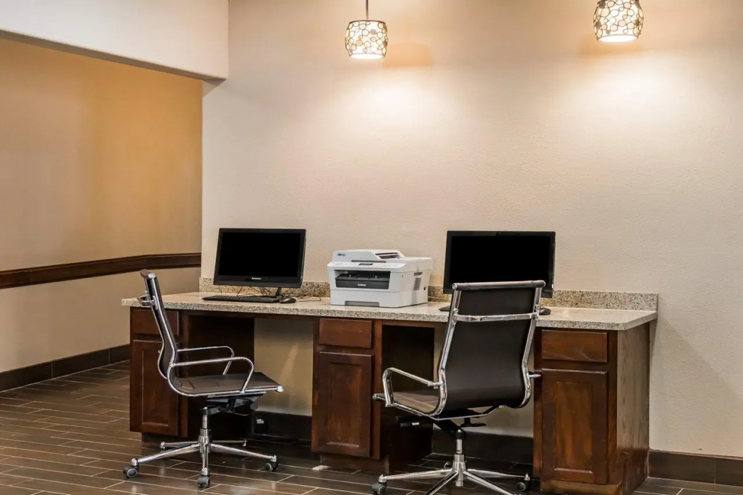 Comfort Inn & Suites Pharr - McAllen 20/30