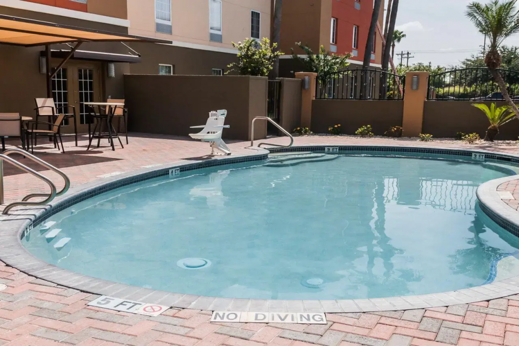 Comfort Inn & Suites Pharr - McAllen 22/30