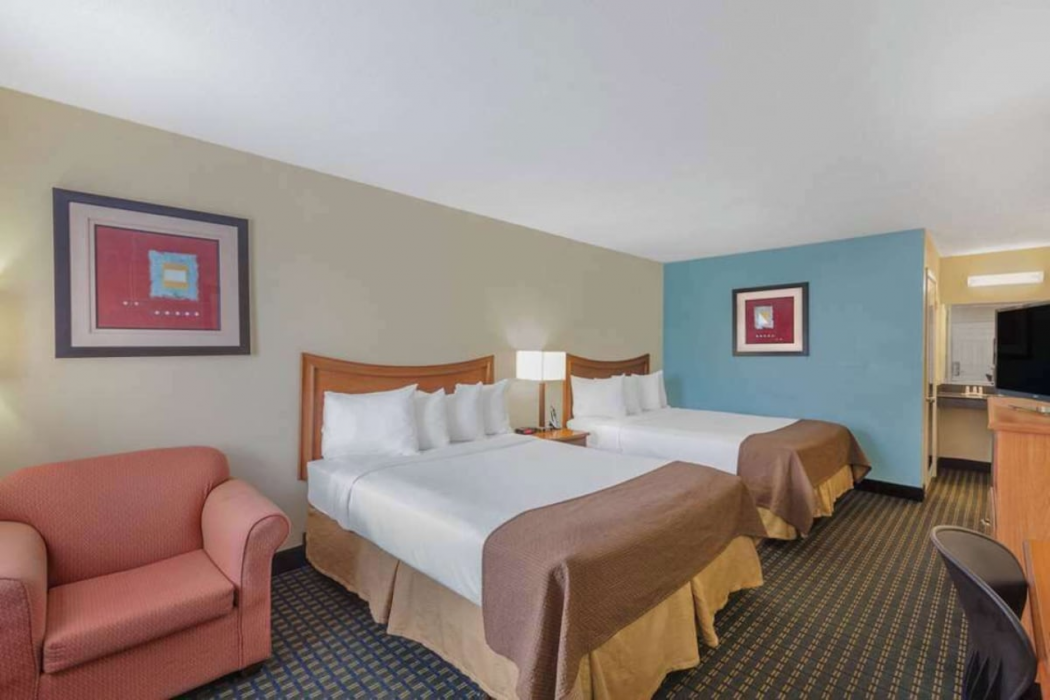 Days Inn by Wyndham Natchitoches 6/13