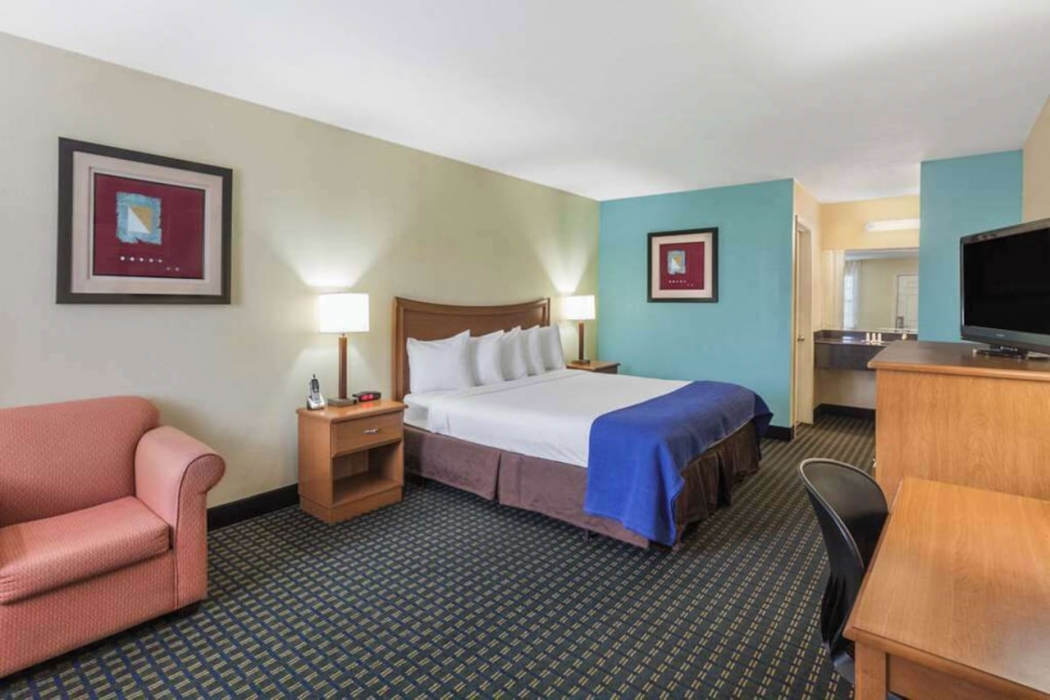 Days Inn by Wyndham Natchitoches 5/13
