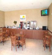 Days Inn & Suites by Wyndham Seaford 15/26