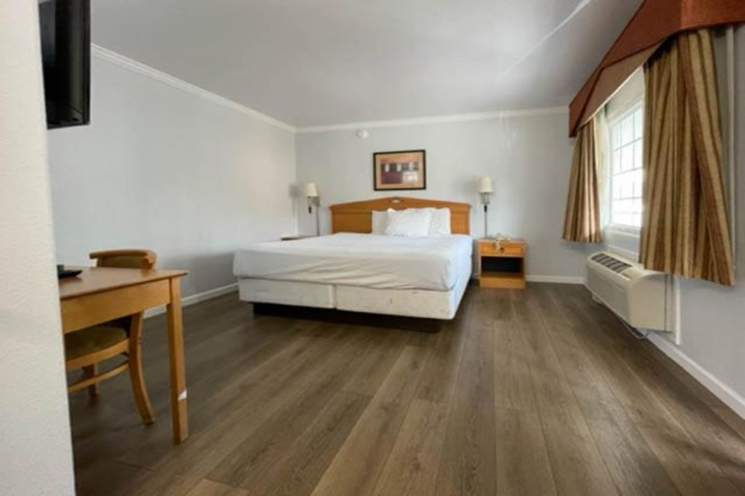 Motel6 San Francisco, CA – Lombard Street 10/35