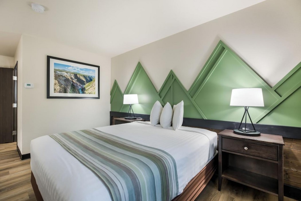 Mountain Vista Hotel 20/76